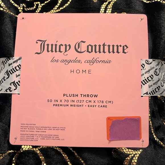 Juicy Couture Halloween Pumpkin Throw - Picture 2 of 2